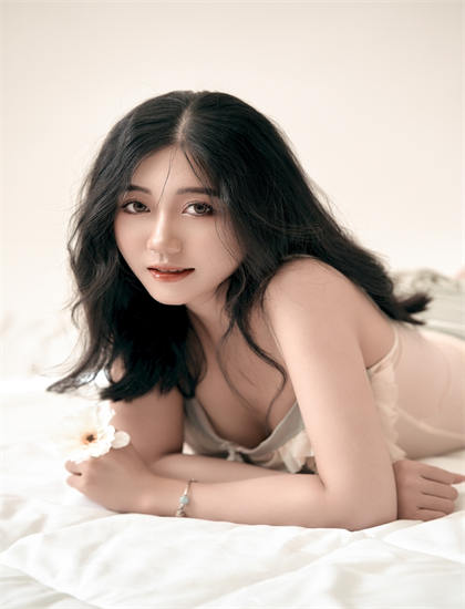 给我免费的视频在线观看_菠萝菠萝蜜免费手机影院_张译以法之名免费观看